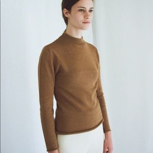 Han Starnes plain knit turtleneck